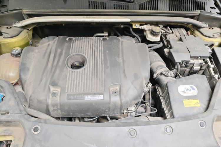 Used Lynk & Co 03 2020 03+ 2.0TD Automatic Wind-Chasing Edition Engine Bay