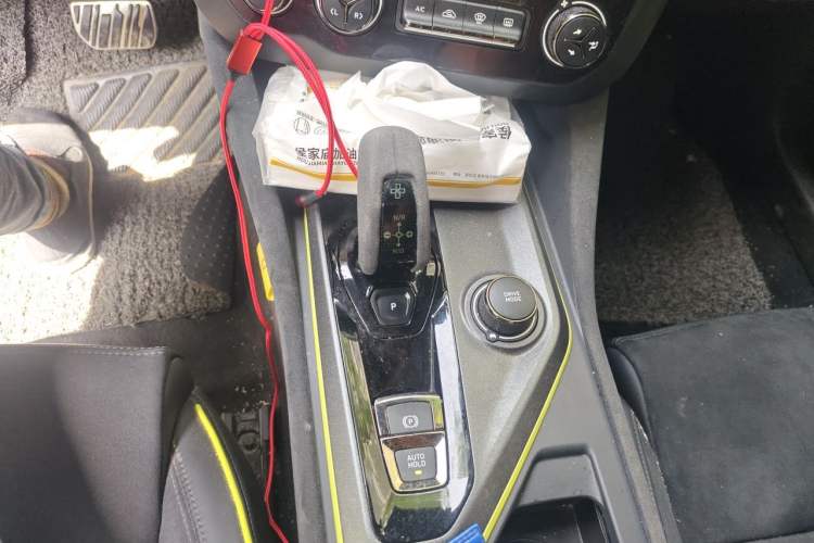 Used Lynk & Co 03 2020 03+ 2.0TD Automatic Wind-Chasing Edition Gear Lever