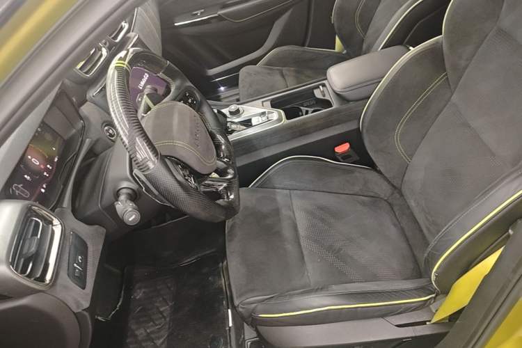 Used Lynk & Co 03 2020 03+ 2.0TD Automatic Wind-Chasing Edition Left Front Seat