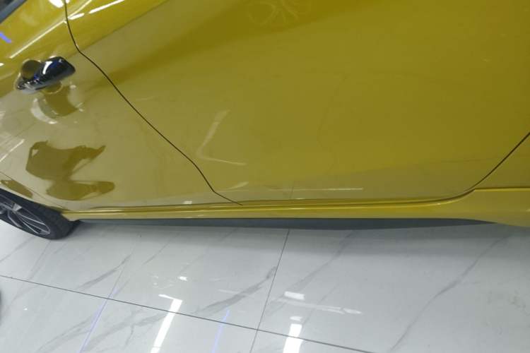 Used Lynk & Co 03 2020 03+ 2.0TD Automatic Wind-Chasing Edition Left Side Sill