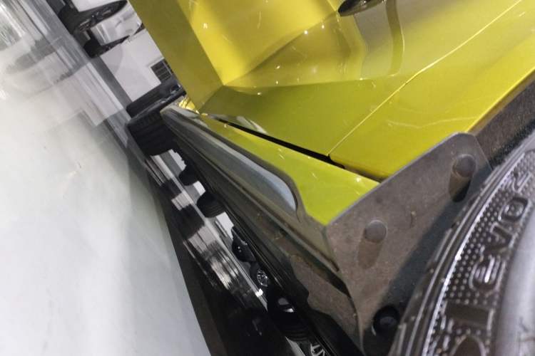 Used Lynk & Co 03 2020 03+ 2.0TD Automatic Wind-Chasing Edition Right Side Sill
