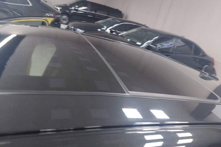 Used Lynk & Co 03 2020 03+ 2.0TD Automatic Wind-Chasing Edition Roof