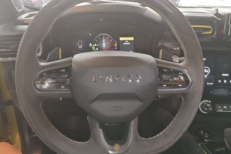 Used Lynk & Co 03 2020 03+ 2.0TD Automatic Wind-Chasing Edition Steering Wheel