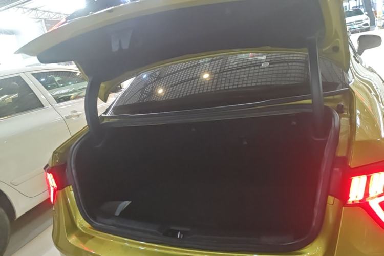 Used Lynk & Co 03 2020 03+ 2.0TD Automatic Wind-Chasing Edition Trunk