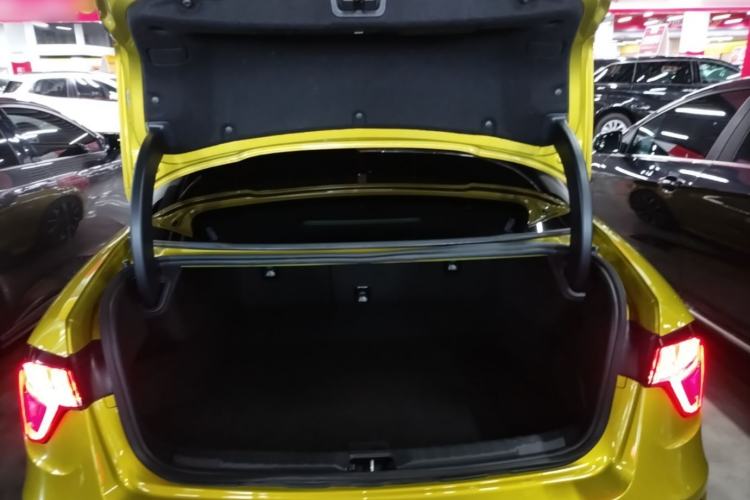 Used Lynk & Co 03 2020 03+ 2.0TD Automatic Wind-Chasing Edition Trunk