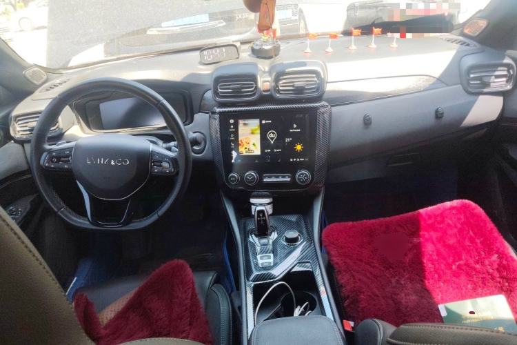 Used Lynk & Co 03 2021 1.5TD DCT Jing Champion Edition Center Console