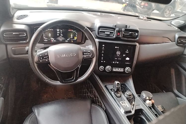 Used Lynk & Co 03 2021 1.5TD DCT Jing Champion Edition Center Console