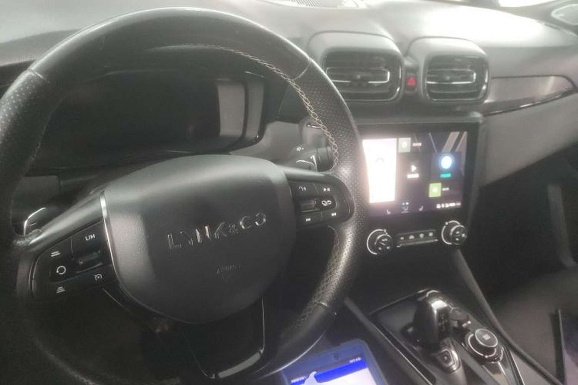 Used Lynk & Co 03 2021 1.5TD DCT Jing Champion Edition Center Console