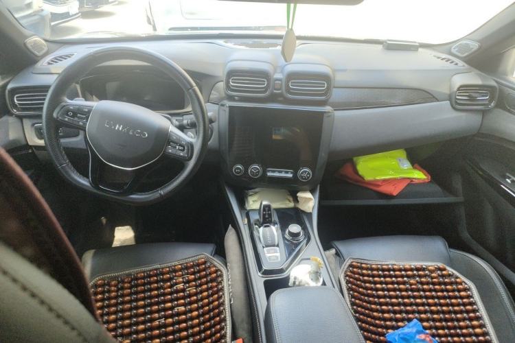 Used Lynk & Co 03 2021 1.5TD DCT Jing Champion Edition Center Console