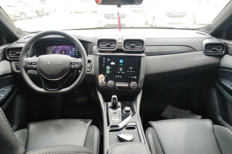 Used Lynk & Co 03 2021 1.5TD DCT JingPlus Center Console