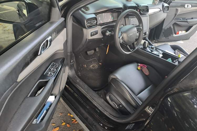 Used Lynk & Co 03 2021 1.5TD DCT JingPlus Driver Seat