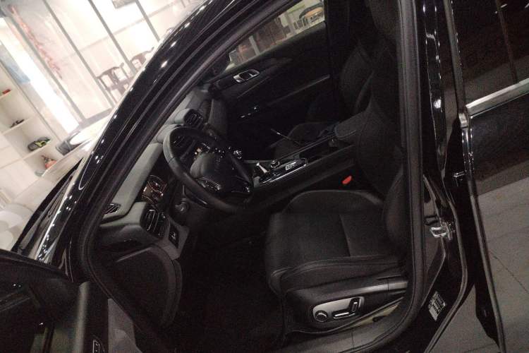 Used Lynk & Co 03 2021 2.0TD Automatic Trendy Champion Edition Driver Seat