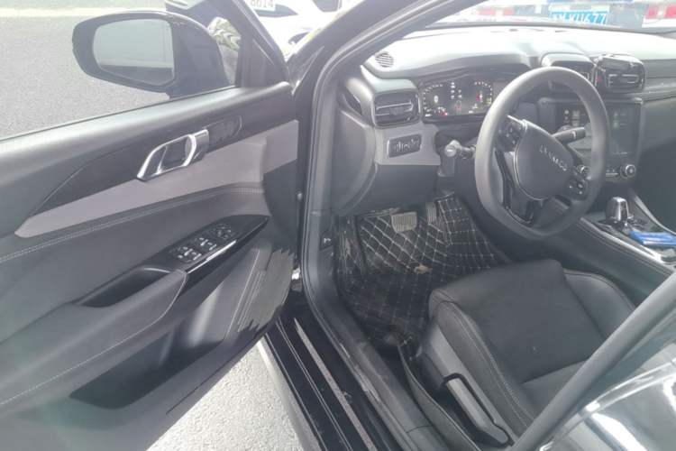 Used Lynk & Co 03 2021 1.5TD DCT JingPlus Driver Seat