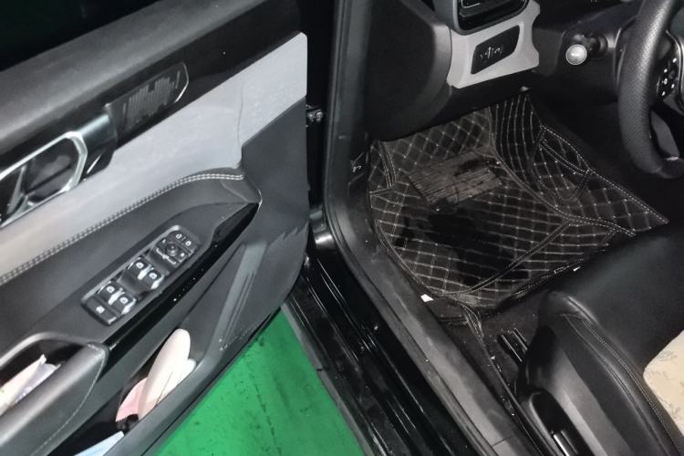 Used Lynk & Co 03 2021 1.5TD DCT JingPlus Driver Seat