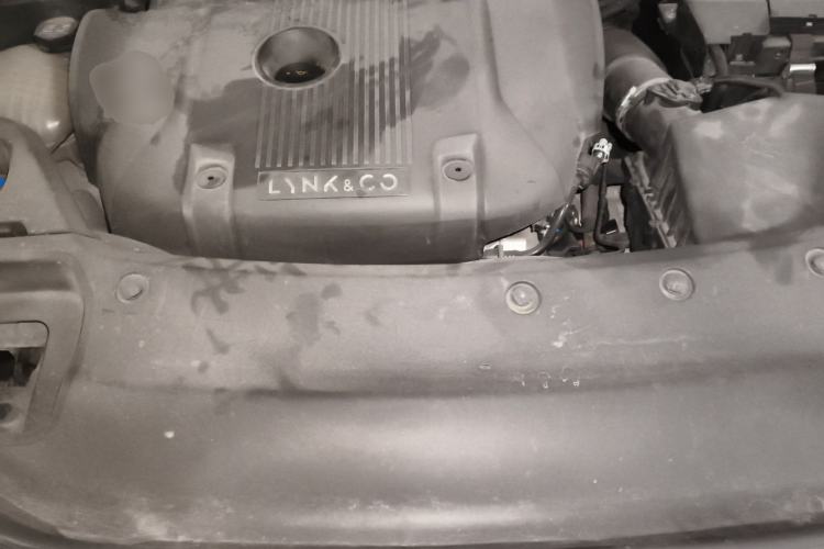 Used Lynk & Co 03 2021 2.0TD Automatic Trendy Champion Edition Engine Bay