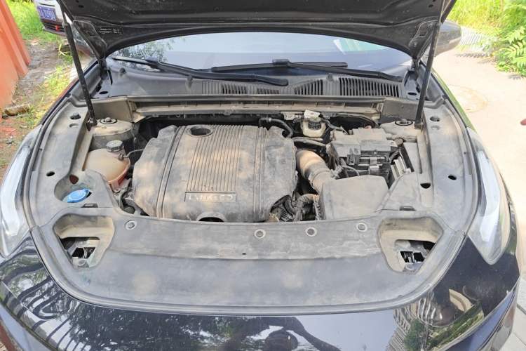 Used Lynk & Co 03 2021 1.5TD DCT Jing Champion Edition Engine Bay