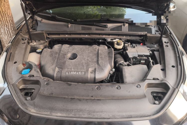 Used Lynk & Co 03 2021 2.0TD Automatic Trendy Champion Edition Engine Bay