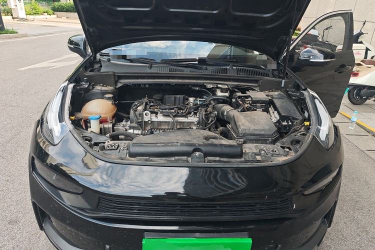 Used Lynk & Co 03 2021 1.5TD DCT Jing Champion Edition Engine Bay
