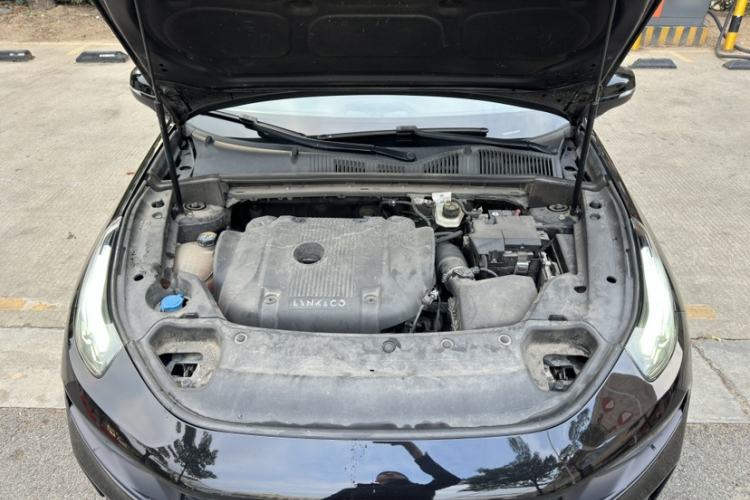 Used Lynk & Co 03 2021 2.0TD Automatic Trendy Champion Edition Engine Bay