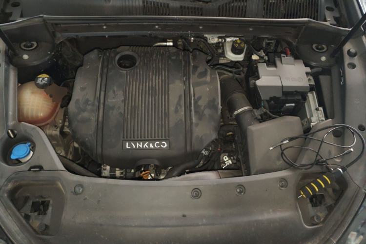 Used Lynk & Co 03 2021 1.5TD DCT JingPro Engine Bay