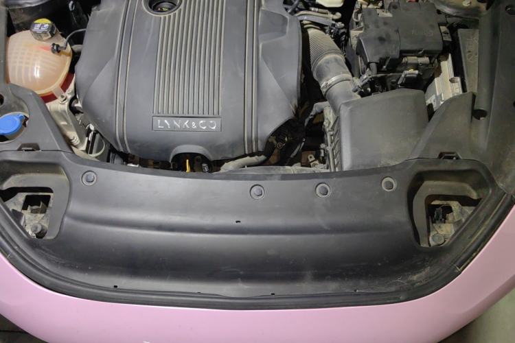 Used Lynk & Co 03 2021 1.5TD DCT JingPlus Engine Bay