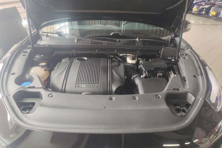 Used Lynk & Co 03 2021 1.5TD DCT JingPlus Engine Bay