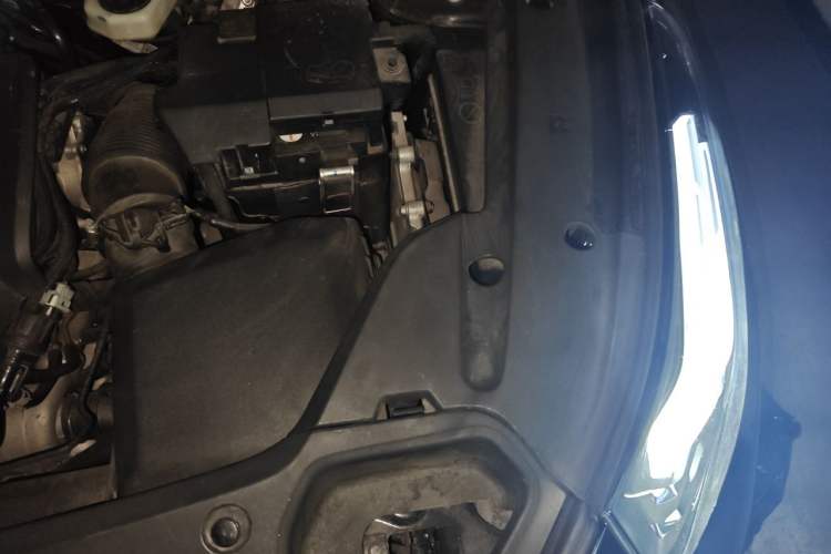 Used Lynk & Co 03 2021 2.0TD Automatic Trendy Champion Edition Engine Bay Left