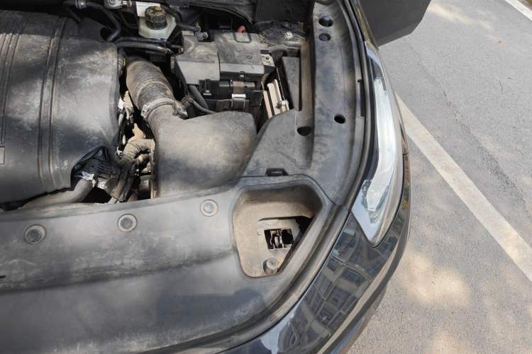 Used Lynk & Co 03 2021 1.5TD DCT Jing Champion Edition Engine Bay Left
