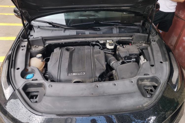 Used Lynk & Co 03 2021 1.5TD DCT JingPlus Engine Bay