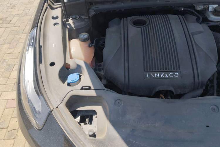 Used Lynk & Co 03 2021 1.5TD DCT Jing Champion Edition Engine Bay Right