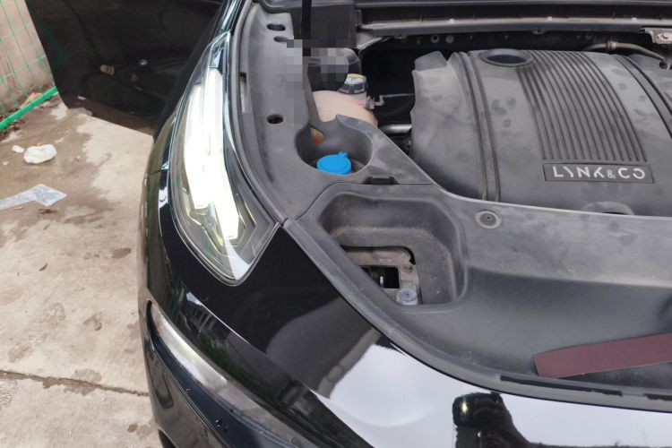 Used Lynk & Co 03 2021 1.5TD DCT JingPro Engine Bay Right