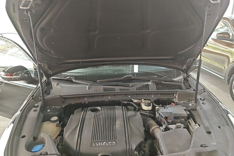 Used Lynk & Co 03 2021 1.5TD DCT Jing Champion Edition Engine Bay