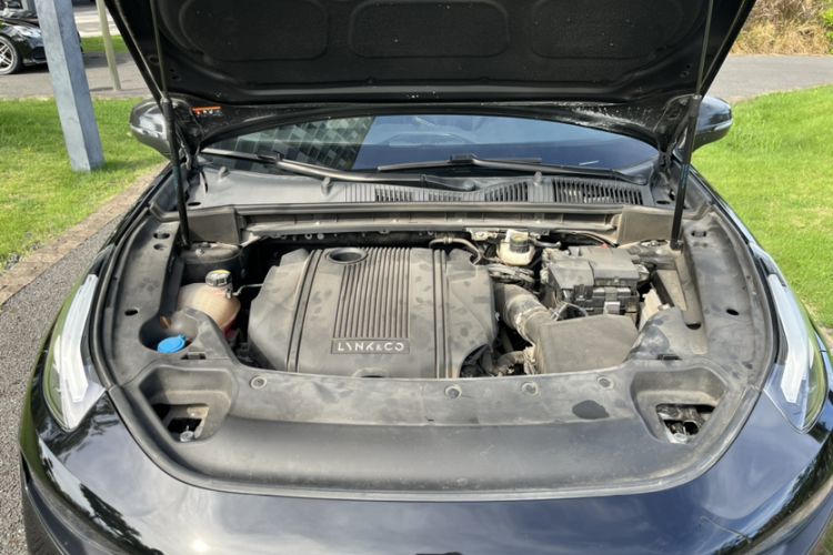 Used Lynk & Co 03 2021 1.5TD DCT JingPro Engine Bay