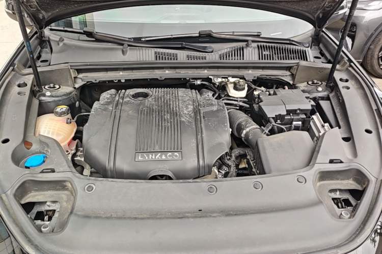 Used Lynk & Co 03 2021 1.5TD DCT Jing Champion Edition Engine Bay