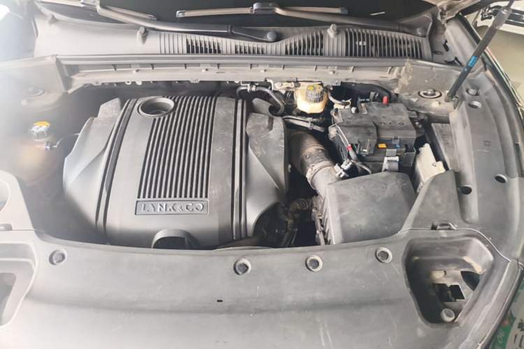 Used Lynk & Co 03 2021 1.5TD DCT Jing Champion Edition Engine Bay