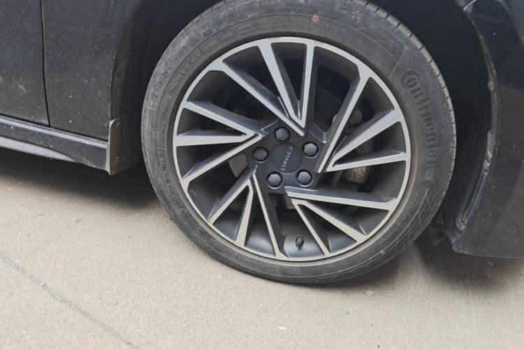 Used Lynk & Co 03 2021 1.5TD DCT JingPlus Exterior 7