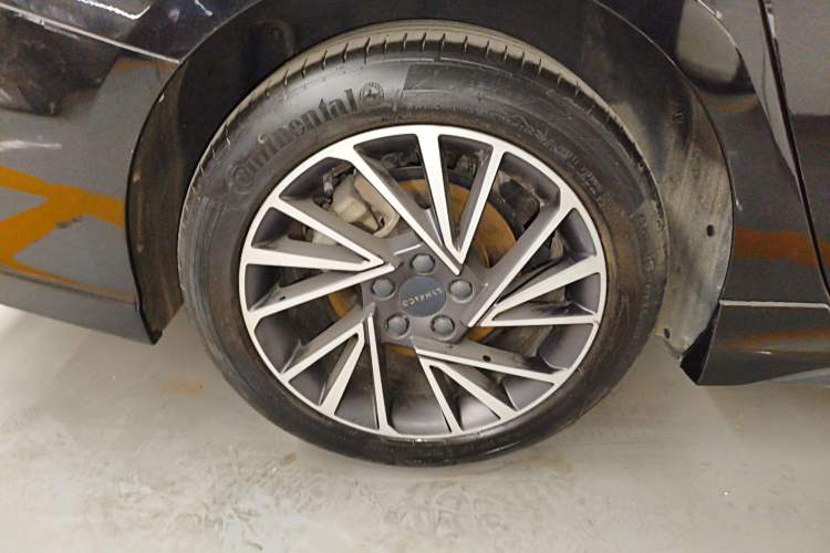 Used Lynk & Co 03 2021 1.5TD DCT JingPlus Exterior 8