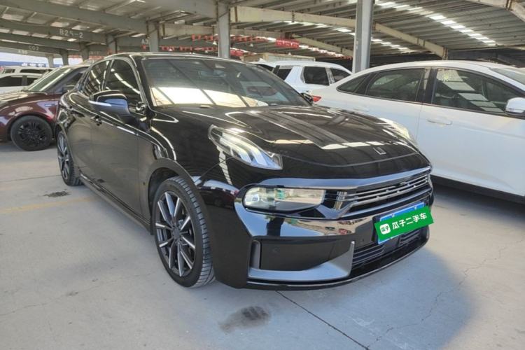 Used Lynk & Co 03 2021 03+ 2.0TD Automatic Wind-Chasing Edition Front Right 45 Deg