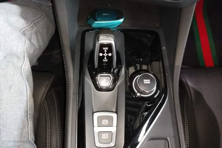 Used Lynk & Co 03 2021 1.5TD DCT Jing Champion Edition Gear Lever