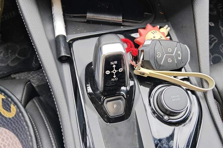 Used Lynk & Co 03 2021 2.0TD Automatic Trendy Champion Edition Gear Lever