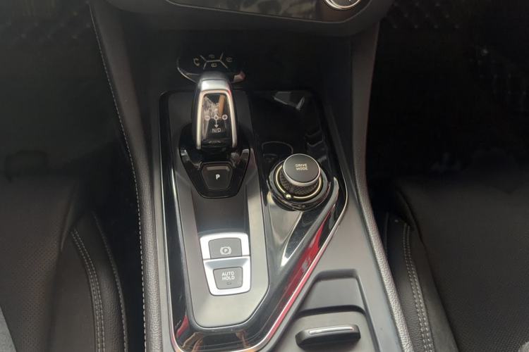 Used Lynk & Co 03 2021 2.0TD Automatic Trendy Champion Edition Gear Lever