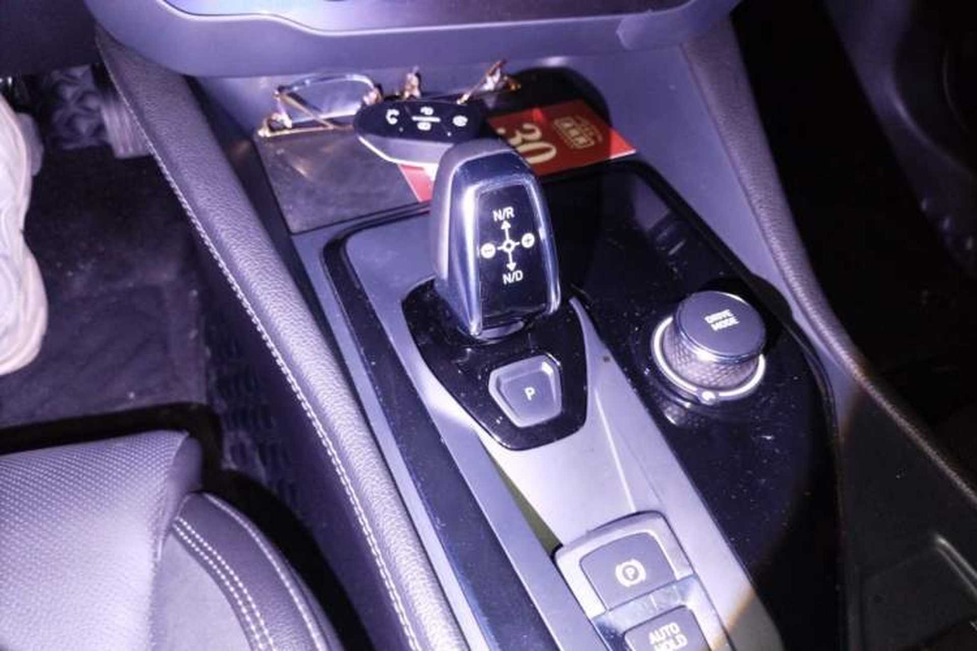 Used Lynk & Co 03 2021 1.5TD DCT Jing Champion Edition Gear Lever
