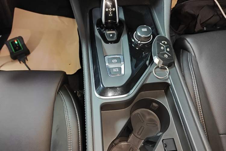 Used Lynk & Co 03 2021 2.0TD Automatic Trendy Champion Edition Gear Lever
