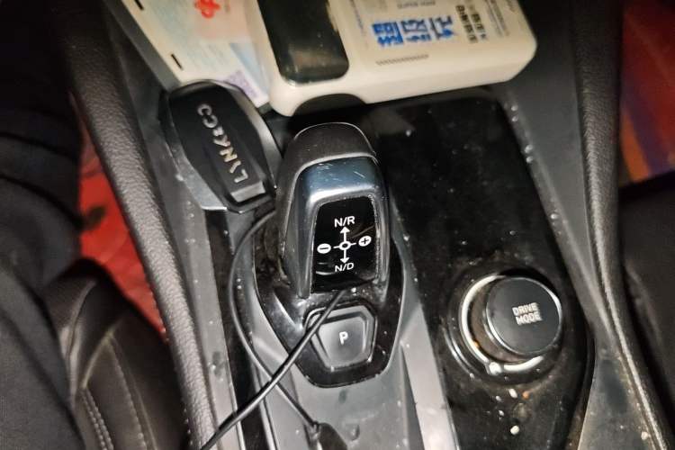 Used Lynk & Co 03 2021 1.5TD DCT Jing Champion Edition Gear Lever