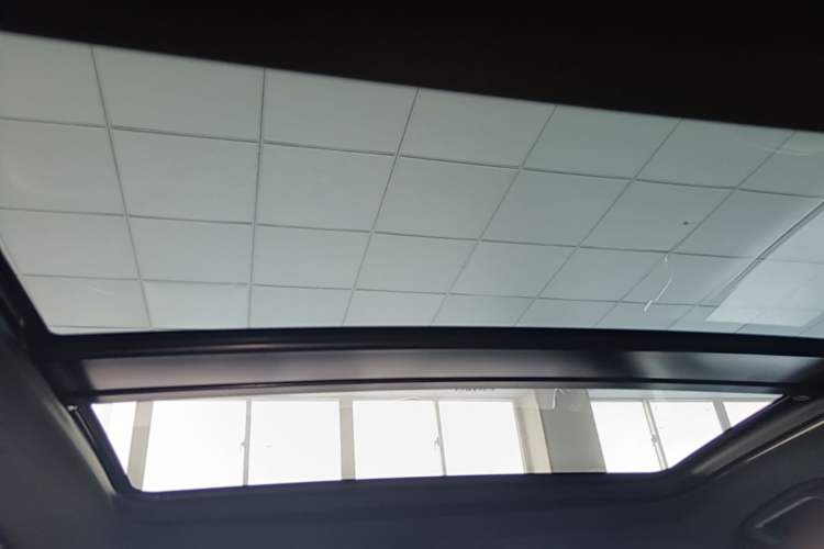 Used Lynk & Co 03 2021 1.5TD DCT Jing Champion Edition Headliner