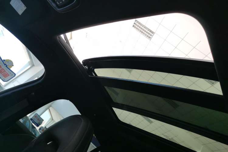 Used Lynk & Co 03 2021 1.5TD DCT Jing Champion Edition Headliner