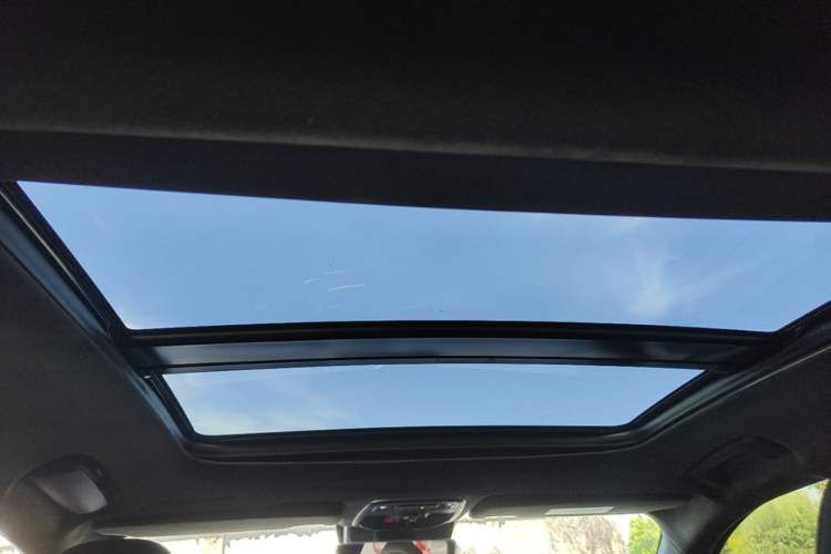 Used Lynk & Co 03 2021 03+ 2.0TD Automatic Wind-Chasing Edition Headliner