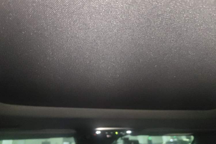 Used Lynk & Co 03 2021 2.0TD Automatic Trendy Champion Edition Headliner
