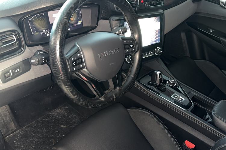 Used Lynk & Co 03 2021 1.5TD DCT JingPlus Interior 3