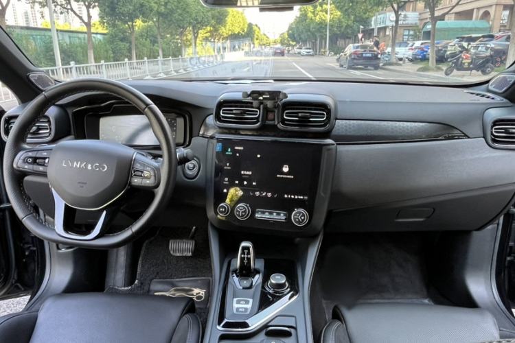Used Lynk & Co 03 2021 1.5TD DCT Jing Champion Edition Interior 6